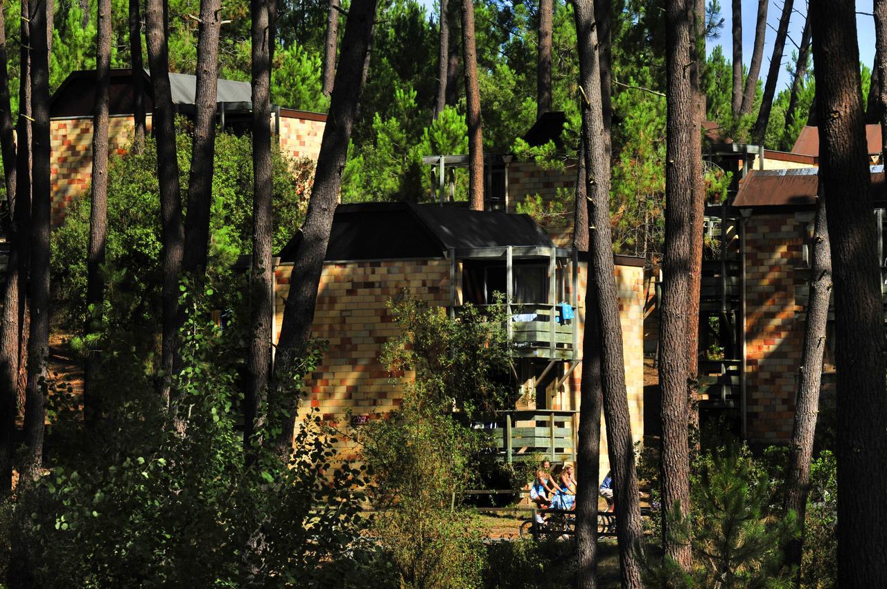 Hotel Les Bruyères Maubuisson Esterno foto